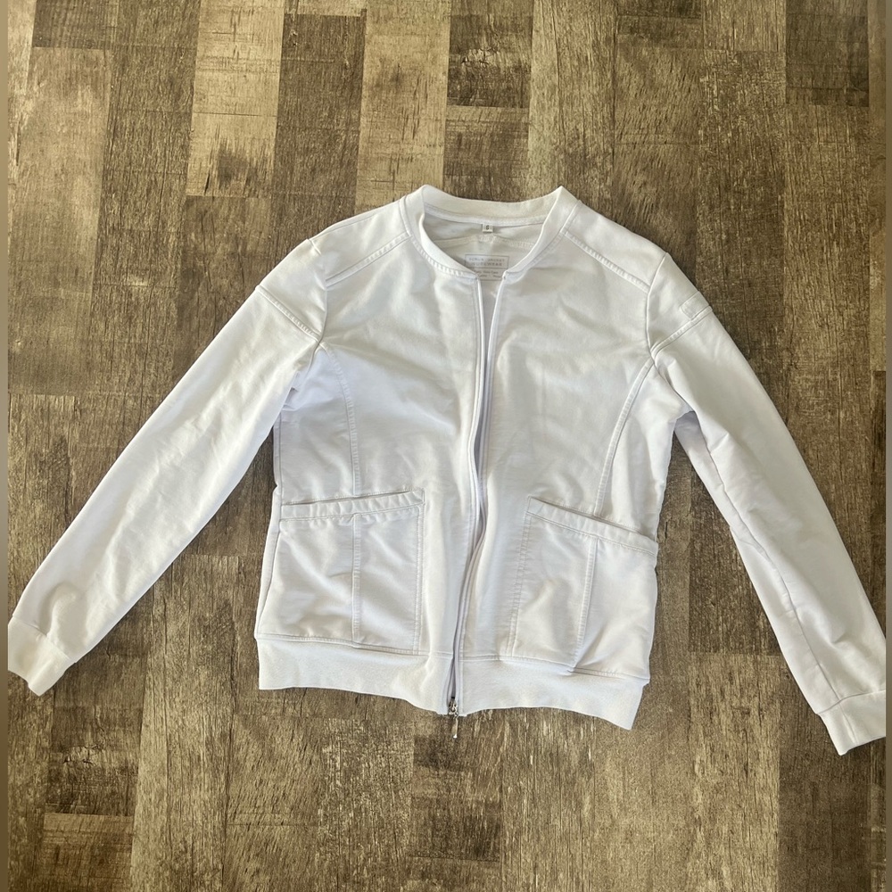 White Short Lab Jacket